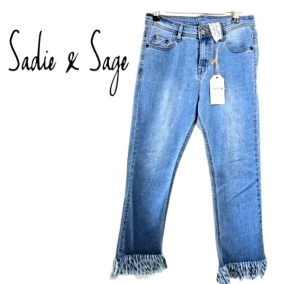 Sade & Sage Frayed flare Cuff Crop Size Small - Picture 1 of 11
